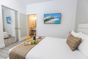 Unit with Queen size bed