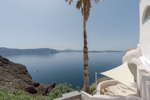 Exotic view to the Caldera cliffs and the sea