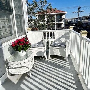 Sun-filled patio, with seating for 4