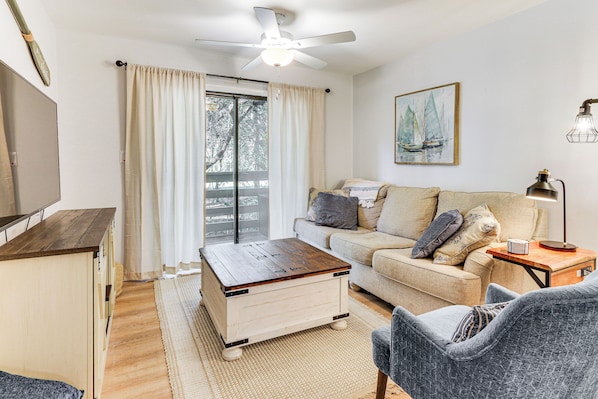 Hilton Head Island Vacation Rental | 2BR | 2BA | Stairs Required | 757 Sq Ft