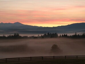 Enjoy coffee with this amazing sunrise 