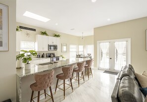 Perfect place to gather with family & friends. 