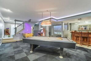 Pelihuone
