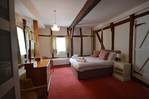 Haywain ground floor double bedroom