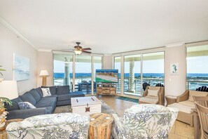 Living Room 1.0