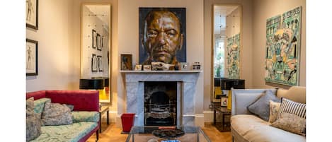 Drawing room