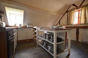 Saddlestones 1st floor kitchen