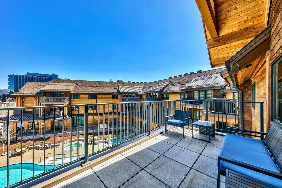 Luxury 2Br Residence steps from Heavenly Village & Gondola Book 7 Nights for 10% Off by RedAwning