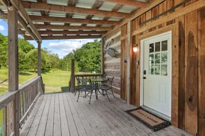 Front porch dining available.