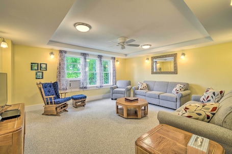 Stanley Vacation Rental | 3BR | 2BA | Access Only By Stairs | 2,252 Sq Ft