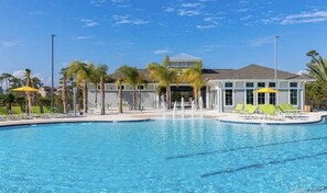 Resort style pool (1 of 2) 