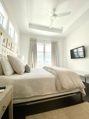 Master includes lavish and comfortable king bed for a magnificent night's rest.
