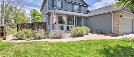 Longmont Vacation Rental | 2BR | 2.5BA | Step-Free Entry | 2,600 S