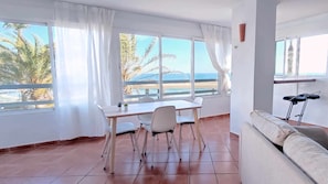 Day,Bird's eye view,Living room,Dining area,Beach,Sea view