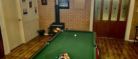 Spielezimmer
