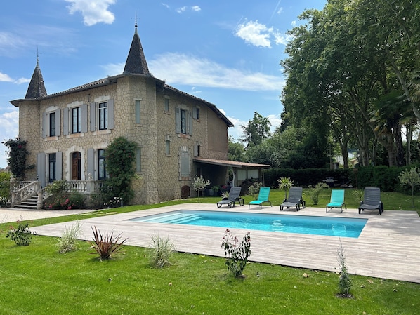 Piscina