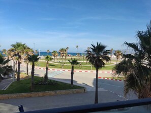 Vue panoramique sur la mer