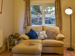 Living room | Ocean View Cottage, Burry Port