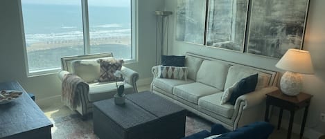Living area - ocean view