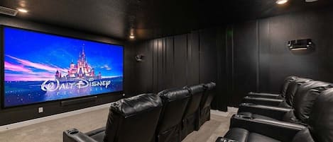 Private Cinema