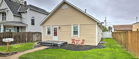 Council Bluffs Vacation Rental | 1BR | 1BA | 3 Steps Required | 550 Sq Ft