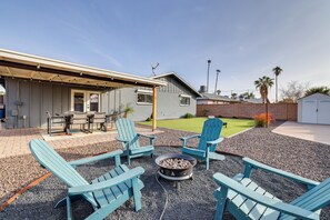 Fire Pit | Fenced Backyard | Self Check-In | 10 Mi to Old Town Scottsdale