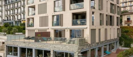 Building, Daytime, Property, Window, Cloud, Sky, Urban Design, Plant, Tower Block, Real Estate