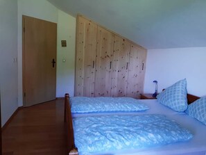 Ferienwohnung 50 qm, 1 -3 Personen, 1 Schlafzimmer, Wohnküche, Balkon-Schlafzimmer