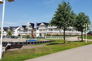 Die moderne Anlage direkt am Hafen - hier verbinden sich Urlaubsfeeling und Wohlfühlkomfort.
