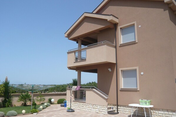 Holiday Home Exterior [summer]