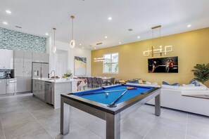 Spielezimmer