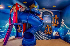 Magical Adventure *Theme Room 1* on Second Floor
