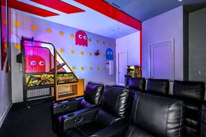 Arcade & Theater