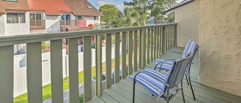 Myrtle Beach Vacation Rental | 3BR | 2BA | 1,300 Sq Ft | Stairs Required