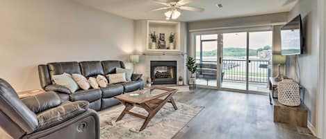 Camdenton Vacation Rental | 2BR | 2BA | 998 Sq Ft | Step-Free Access