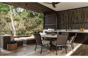 Outdoor dining