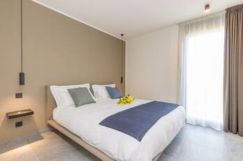 ICON H Lugano 406 Suite Business, Lugano, Switzerland