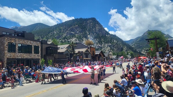 4th OF JULY in beautiful and quaint downtown Frisco, Colorado!  ONE BLOCK away!!