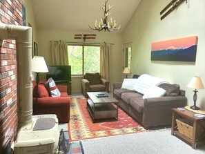 Living Area has a 42-inch Flat Screen TV