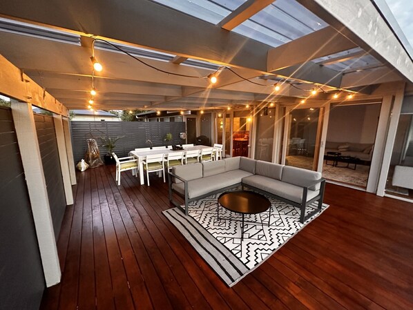 Outdoor dining