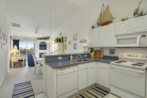 Kitchen-Oasis-on-the-Bay=308