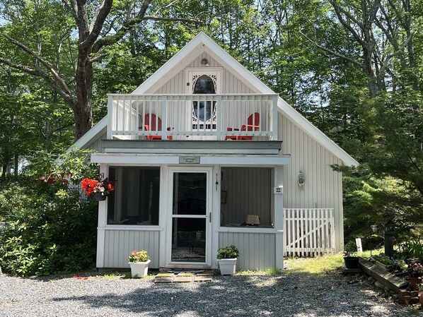 Cross Carriage House