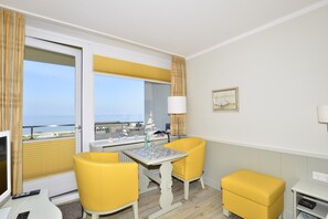 Essplatz mit Blick auf die Nordsee