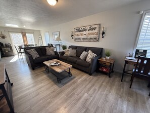 Enjoy family gatherings or just some TV time. A 60" streaming TV is ready for entertaining. 