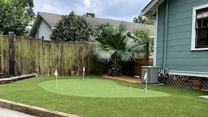 Backyard putting green