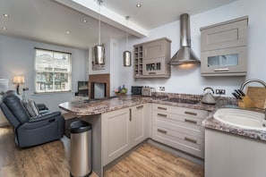 The property is just a few minutes walk from the centre of Keswick