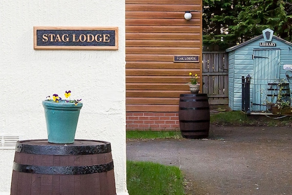 Stag Lodge, Esk Lodge and the Wee Library Shed