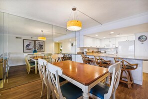 ,Dining Area,