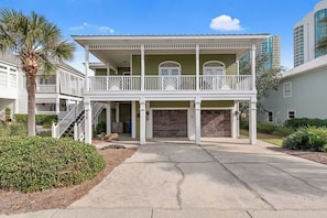 Casamigos - Orange Beach, AL - Signature Properties