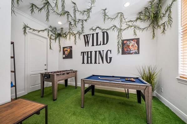 Spielezimmer